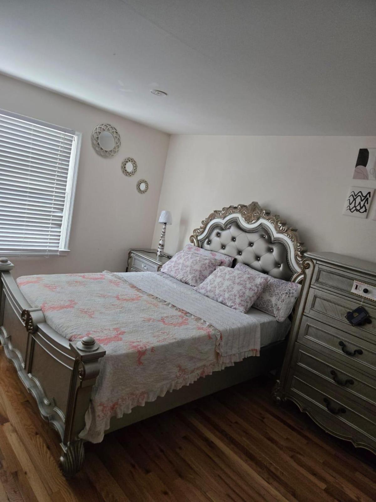 Special Rate Worthy Posh And Magnificent 4 Bedrooms And Two & Half Bath Alsfeld Extérieur photo