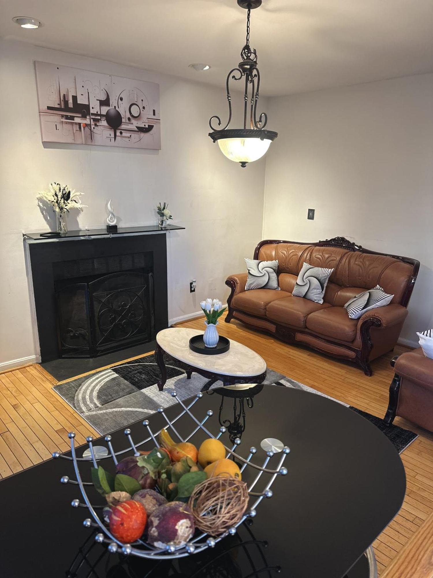 Special Rate Worthy Posh And Magnificent 4 Bedrooms And Two & Half Bath Alsfeld Extérieur photo
