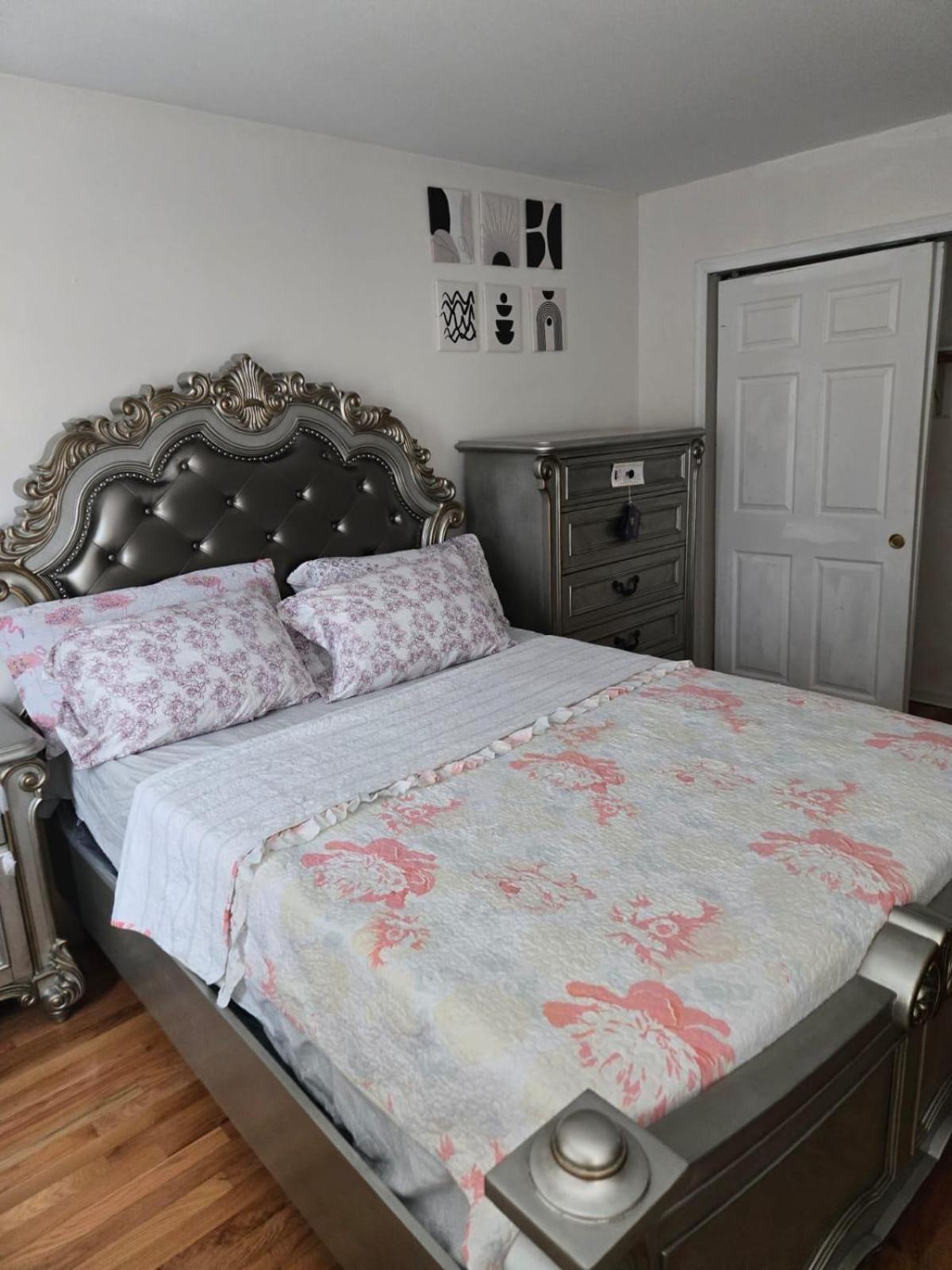 Special Rate Worthy Posh And Magnificent 4 Bedrooms And Two & Half Bath Alsfeld Extérieur photo